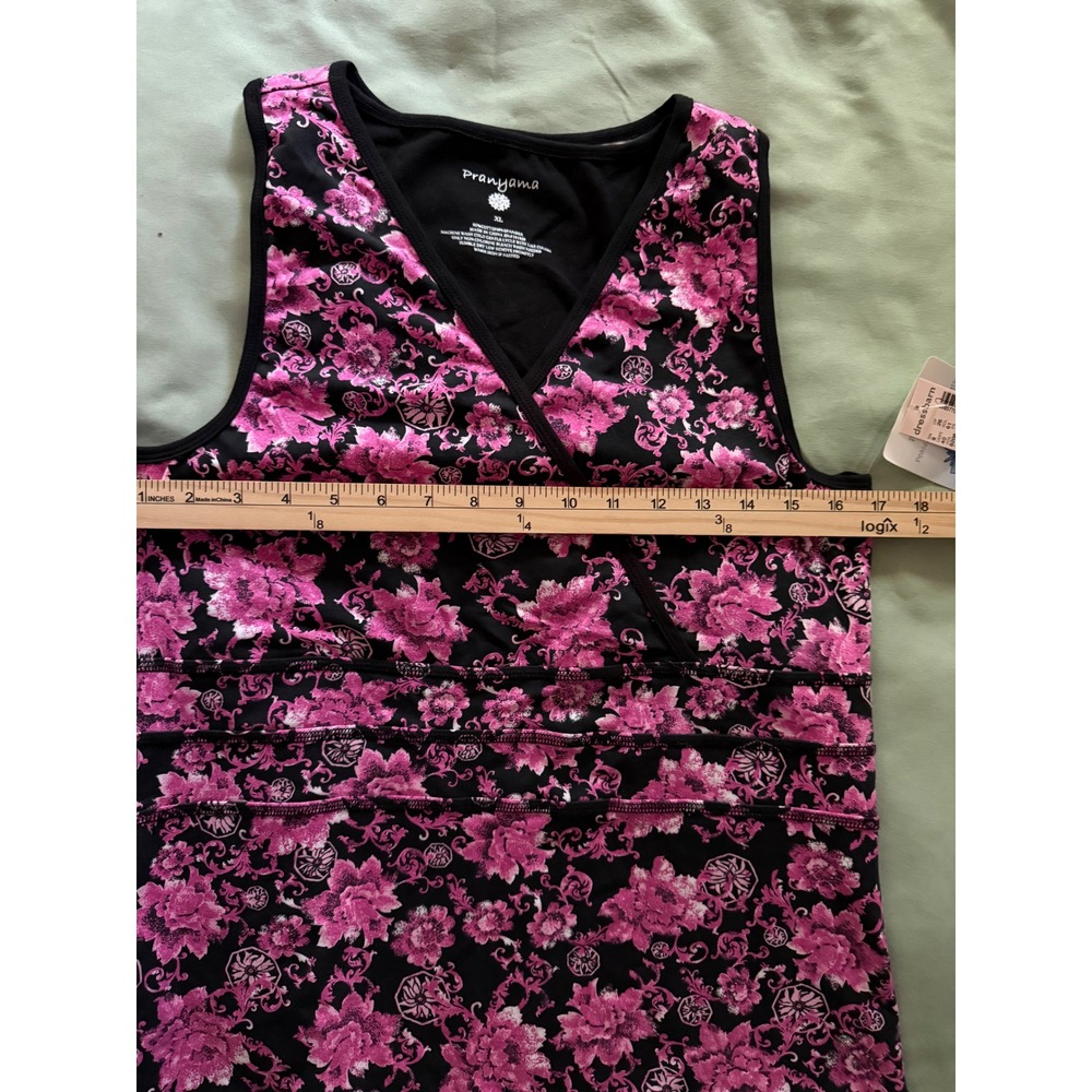 Pranyama Pink Floral Yoga Tank Top Racerback Built-in Bra XL NWT